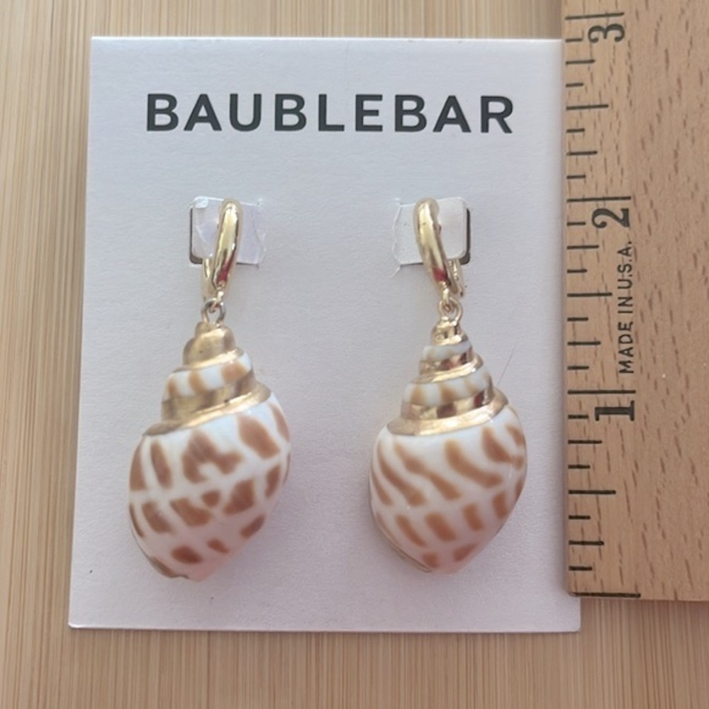 Brand New BaubleBar Gold Tone Conch Seashell Drop Earrings Beach Vacation Cruise - Picture 10 of 12